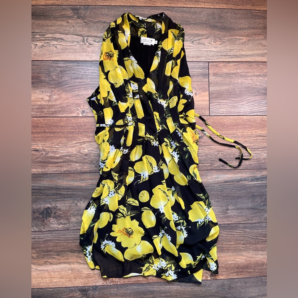 Molly bracken flowy lemon dress